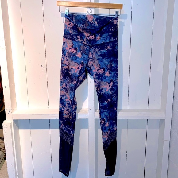 Lululemon Leggings Floral Pattern Leggings XS